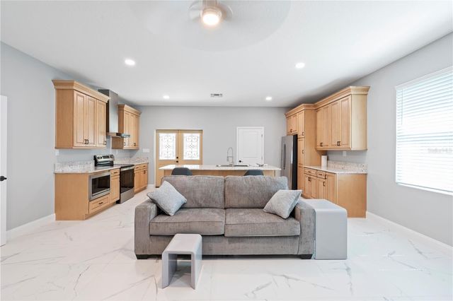 3225 LAUREL AVENUE, Clearwater, FL 33762