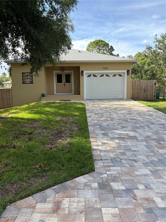3225 LAUREL AVENUE, Clearwater, FL 33762
