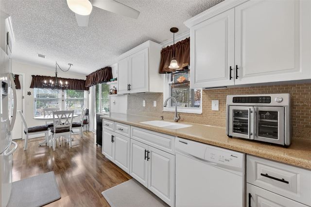 469 SANTA FE ROAD, Tavares, FL 32778