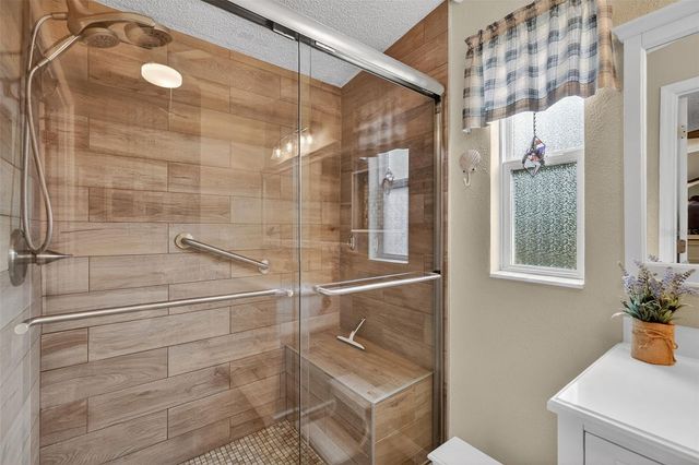 469 SANTA FE ROAD, Tavares, FL 32778