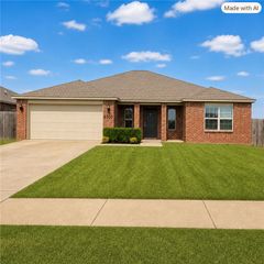 6305 Chestnut Hill Road, Bentonville, AR 72713