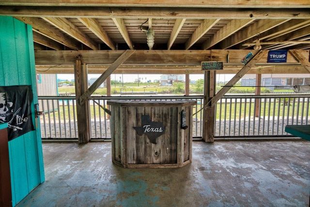 1249 County Road 202, Sargent, TX 77414