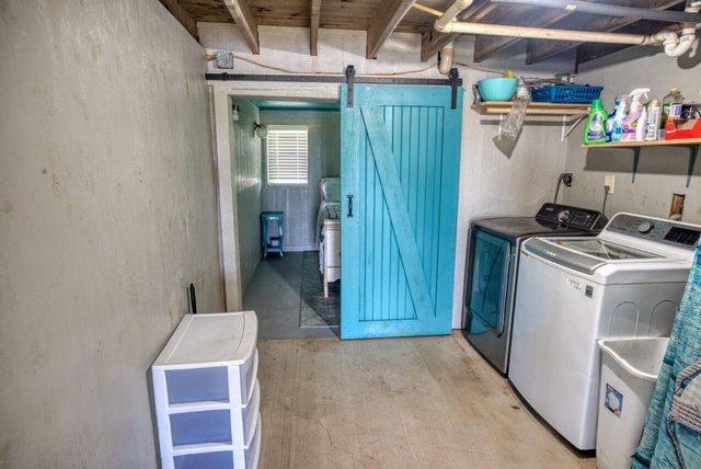 1249 County Road 202, Sargent, TX 77414