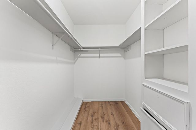 1123 Suwanee Lane, Houston, TX 77090