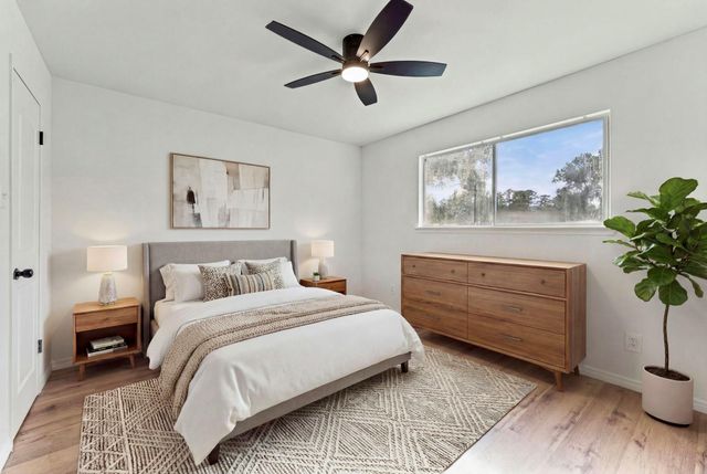 1123 Suwanee Lane, Houston, TX 77090