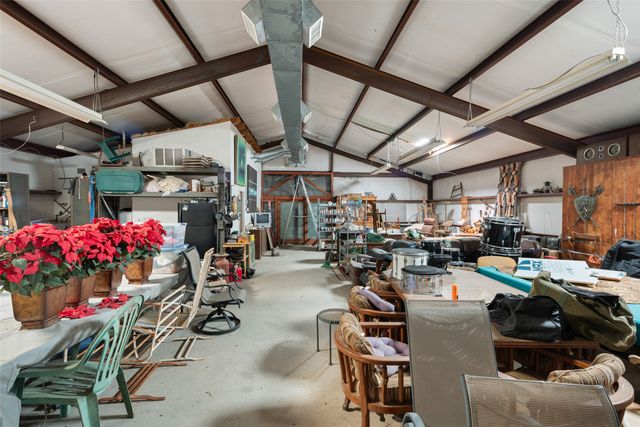 318 Cold Springs Road, Van Alstyne, TX 75495