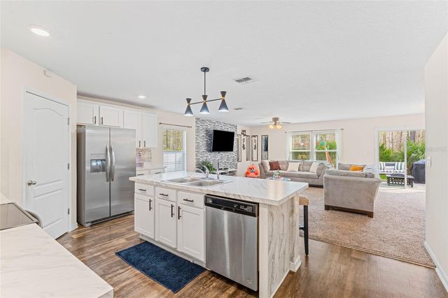 118 KARAS TRAIL, Palm Coast, FL 32164