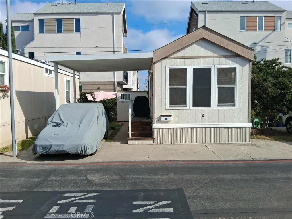 525 Fairfax 2, Costa Mesa, CA 92627