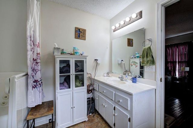 36 Shaw Street, Kingston, GA 30145