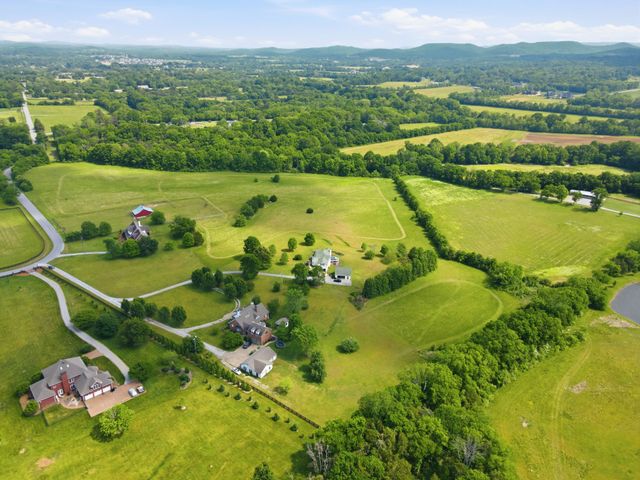 4335 N Chapel Rd, Franklin, TN 37067