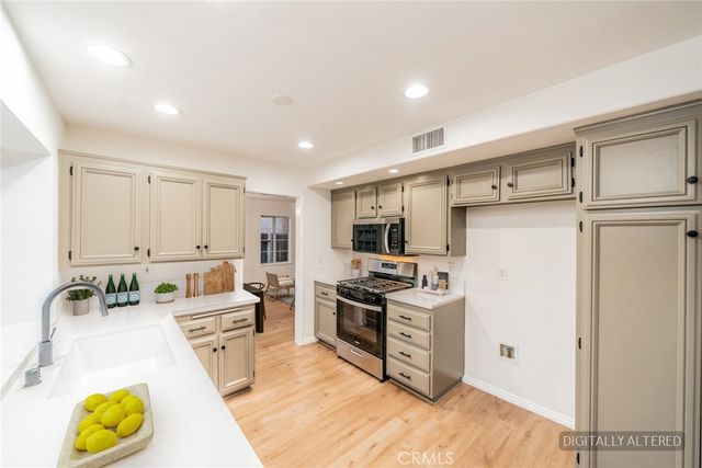 350 Avenue 9, Lake Elsinore, CA 92530