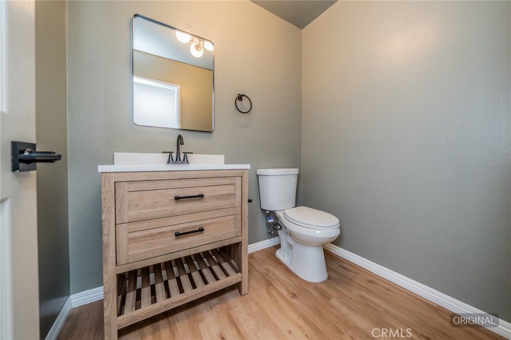 Image 26 of property listing at 350 Avenue 9, Lake Elsinore, CA 92530