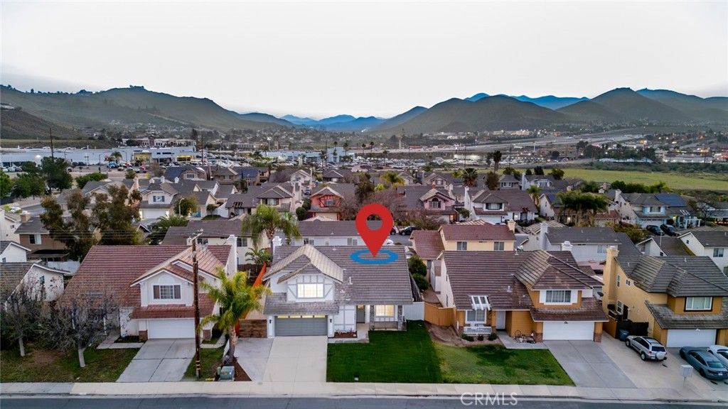 Image 32 of property listing at 350 Avenue 9, Lake Elsinore, CA 92530