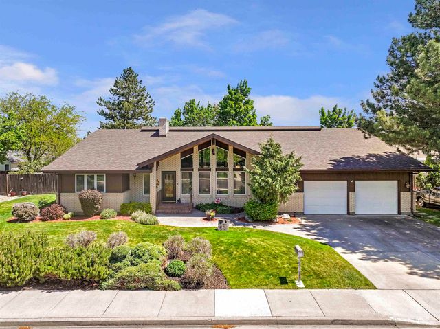 556 Ballingrude Dr, Twin Falls, ID 83301