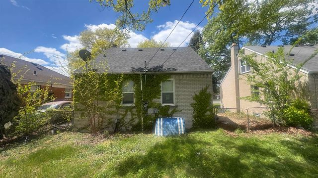 17690 Hoover Street, Detroit, MI 48205