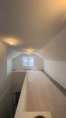 17690 Hoover Street, Detroit, MI 48205