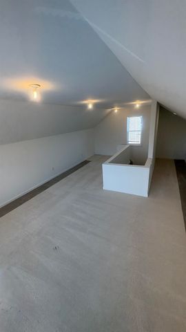 17690 Hoover Street, Detroit, MI 48205