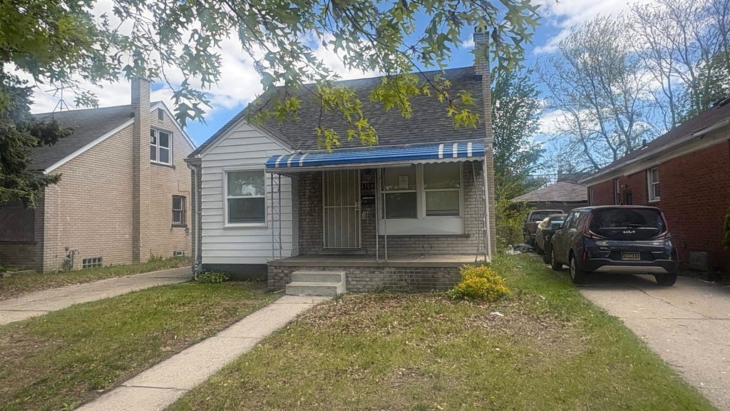 17690 Hoover Street, Detroit, MI 48205