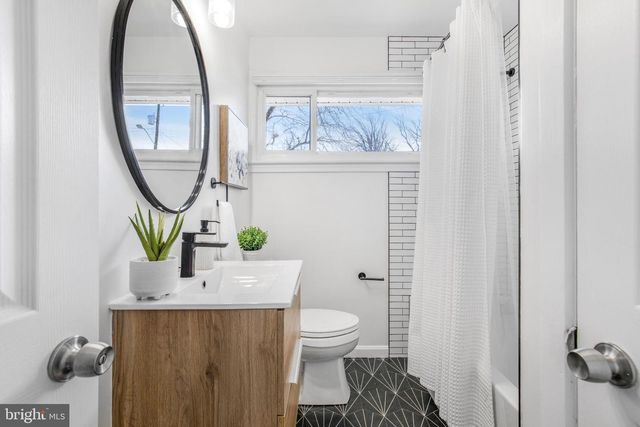 1208 ALLISON DR, Rockville, MD 20851