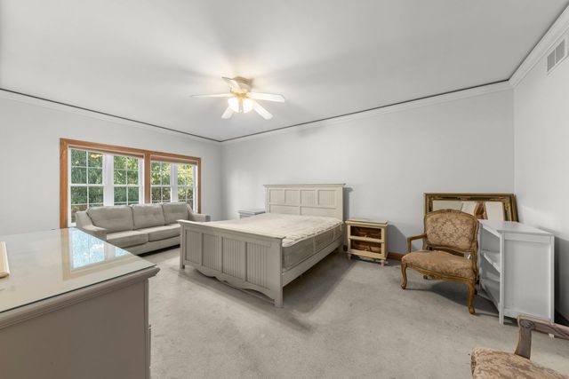 1537 Queen Ann Lane, Gurnee, IL 60031