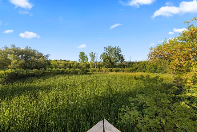 1537 Queen Ann Lane, Gurnee, IL 60031