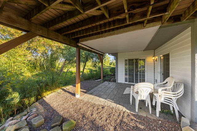 1537 Queen Ann Lane, Gurnee, IL 60031