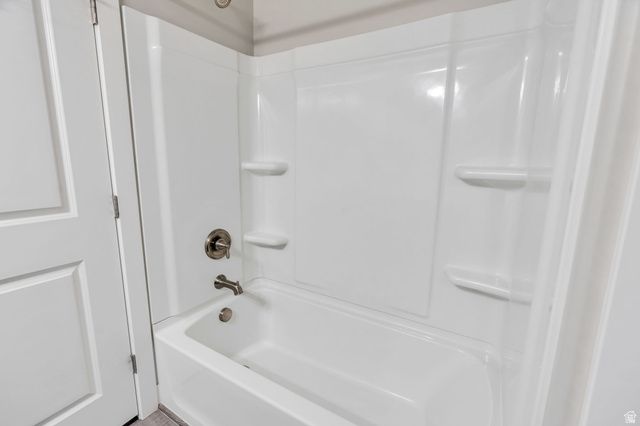 8703 N RIVIERA ALY, Eagle Mountain, UT 84005