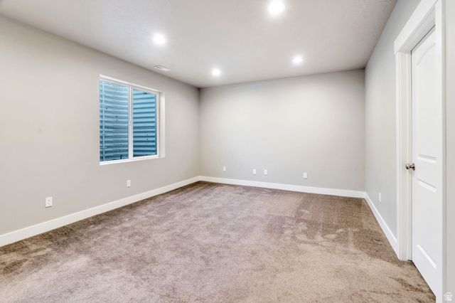 8703 N RIVIERA ALY, Eagle Mountain, UT 84005