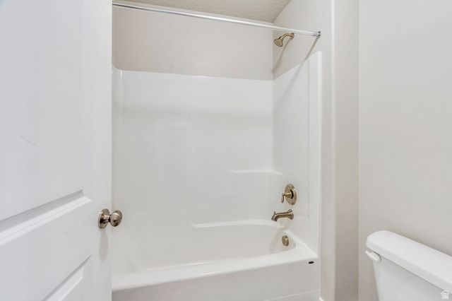 8703 N RIVIERA ALY, Eagle Mountain, UT 84005