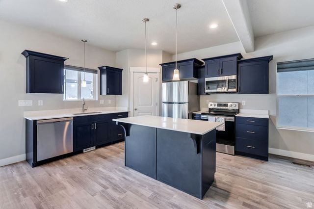 8703 N RIVIERA ALY, Eagle Mountain, UT 84005