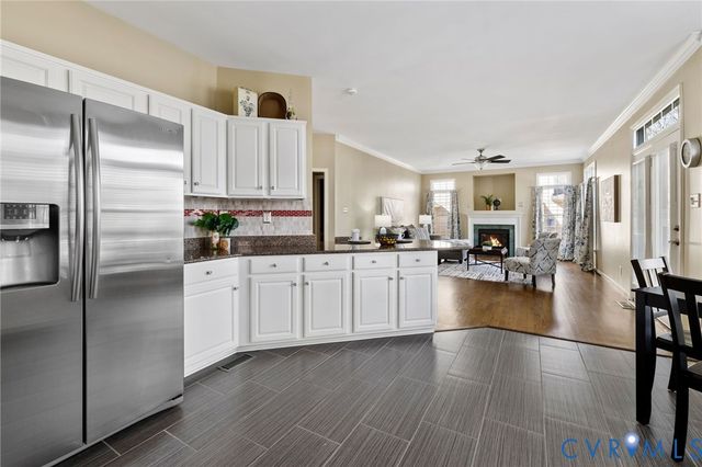 12000 Courtyard Glen Pl, Henrico, VA 23233