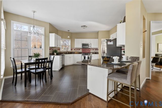 12000 Courtyard Glen Pl, Henrico, VA 23233