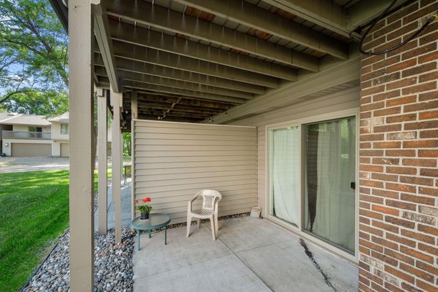 6304 Falcon Court, Edina, MN 55436