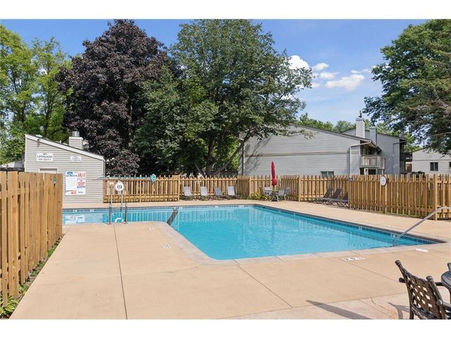 6304 Falcon Court, Edina, MN 55436
