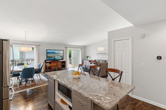 6304 Falcon Court, Edina, MN 55436