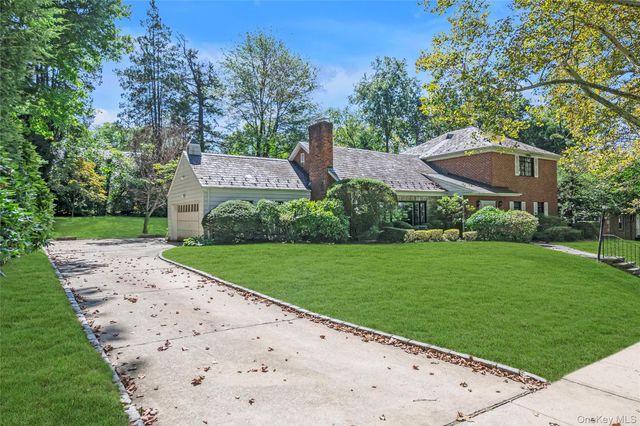 238 Clent Road, Great Neck, NY 11021