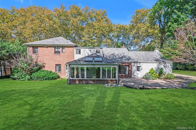 238 Clent Road, Great Neck, NY 11021