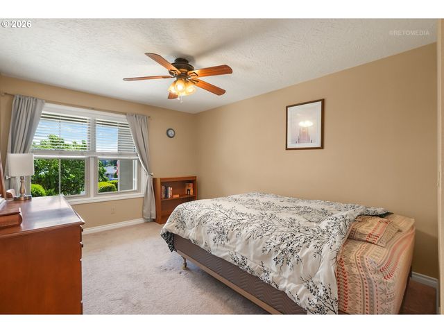 12671 Sw PRINCE EDWARD Ct A, King City, OR 97224