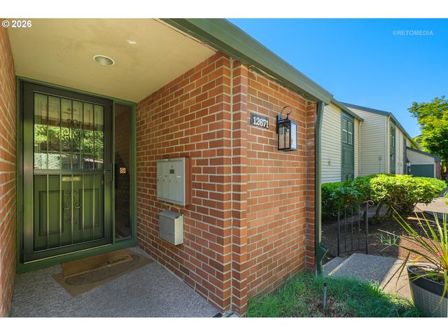12671 Sw PRINCE EDWARD Ct A, King City, OR 97224
