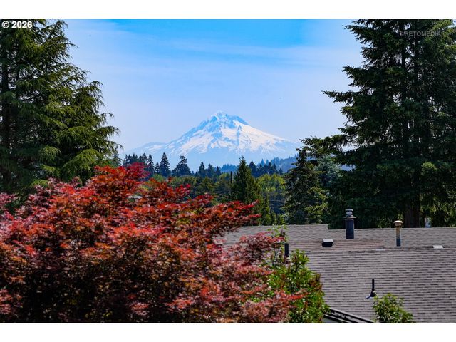 12671 Sw PRINCE EDWARD Ct A, King City, OR 97224