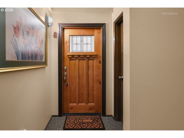 12671 Sw PRINCE EDWARD Ct A, King City, OR 97224