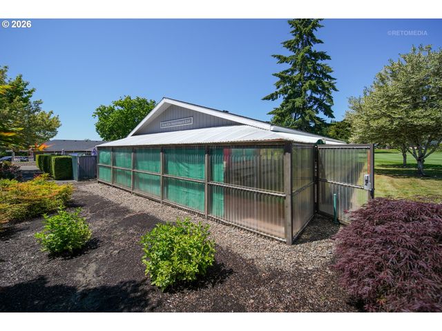 12671 Sw PRINCE EDWARD Ct A, King City, OR 97224