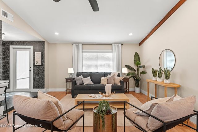 2630 Raintree Lake Circle, Merritt Island, FL 32953