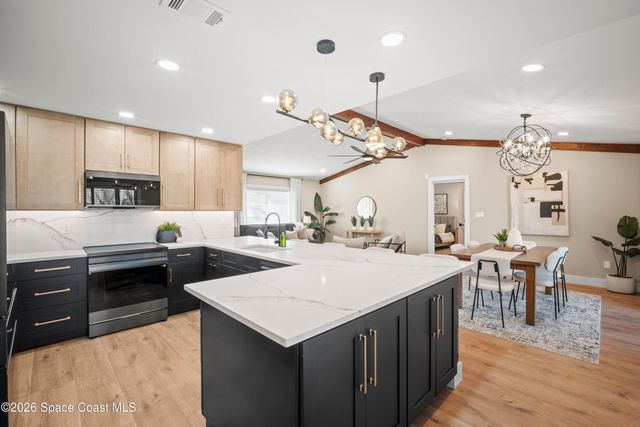 2630 Raintree Lake Circle, Merritt Island, FL 32953