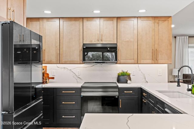 2630 Raintree Lake Circle, Merritt Island, FL 32953