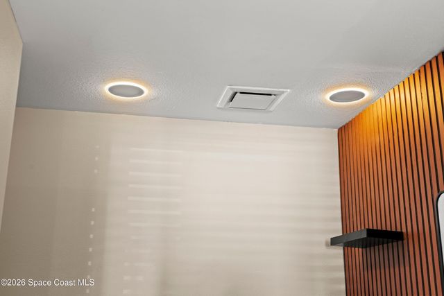 2630 Raintree Lake Circle, Merritt Island, FL 32953