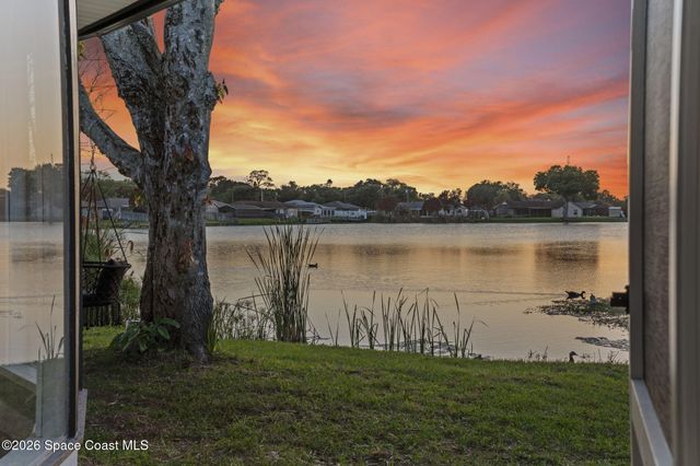 2630 Raintree Lake Circle, Merritt Island, FL 32953