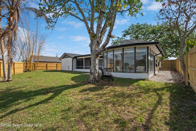 2630 Raintree Lake Circle, Merritt Island, FL 32953