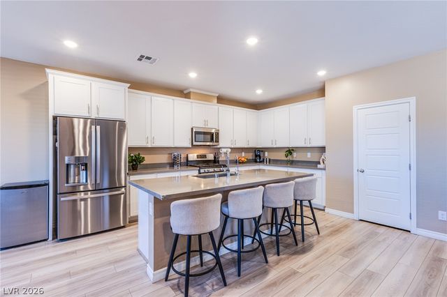 10080 Desert Azure Street, Las Vegas, NV 89178