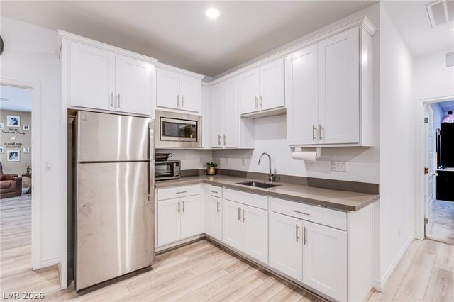 10080 Desert Azure Street, Las Vegas, NV 89178
